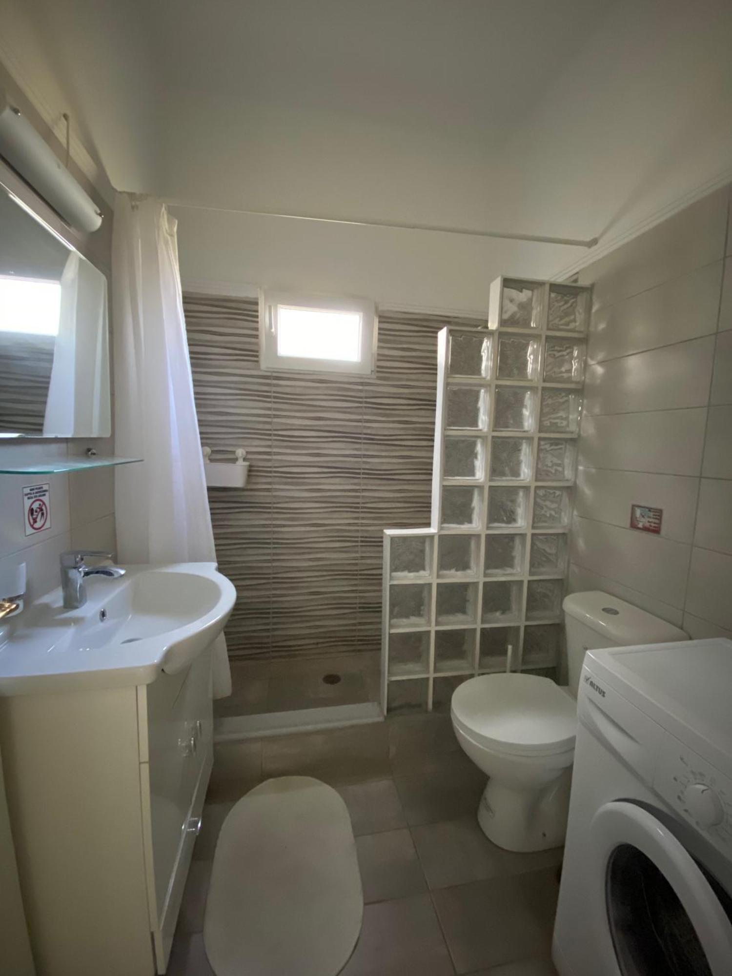 Mpanos Sea Apartment 1 Loutra Oraias Elenis Ngoại thất bức ảnh